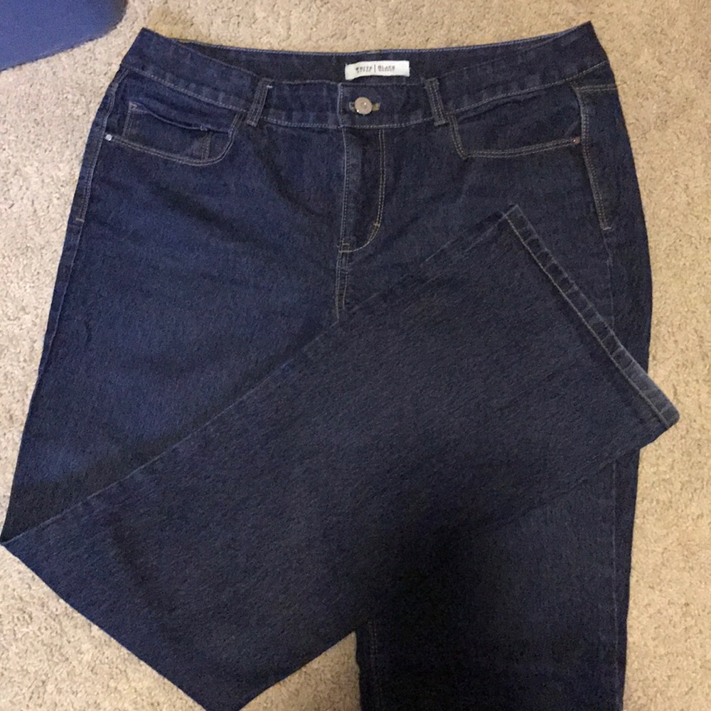 Boot cut jeans